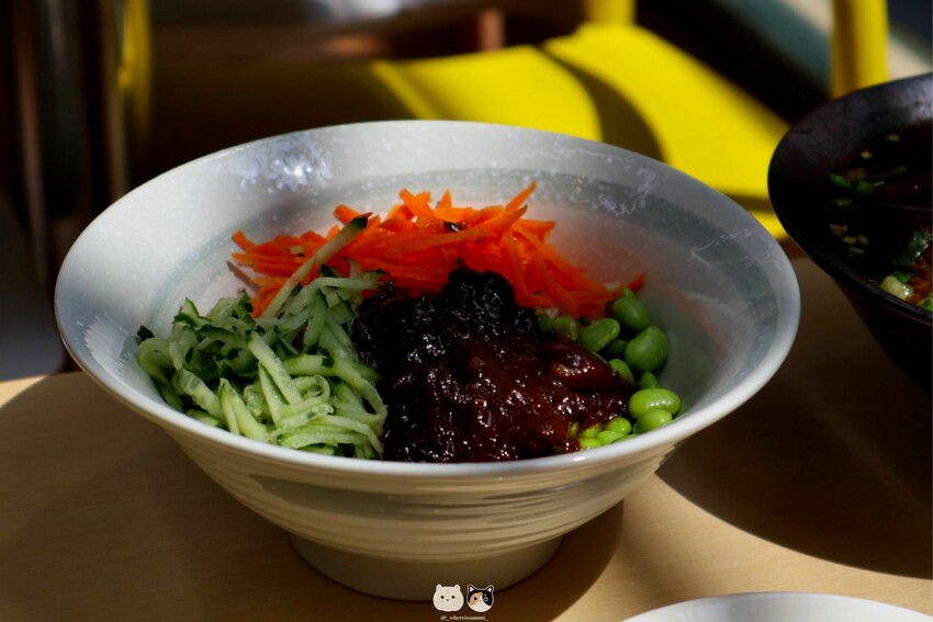 臺中太平美食|一利香好食廚房.在寬敞舒適的用餐空間,悠閒享受