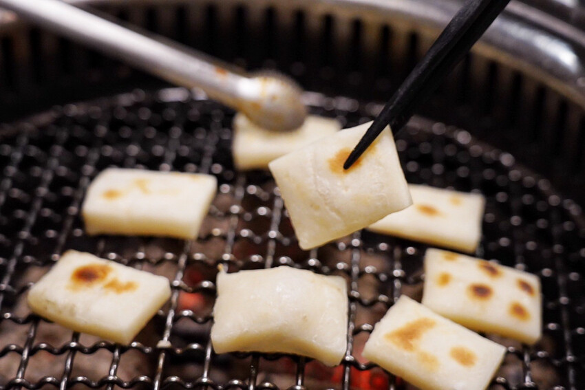 平日超值饗宴才599元！晚上9點後啤酒調酒無限暢飲～