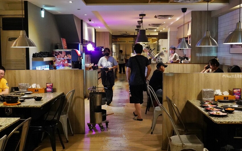 中壢燒肉吃到飽激推Oh ! Yaki!高CP值戰斧豬排 牛排學生也愛來。