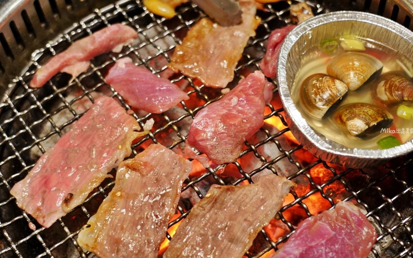 中壢燒肉吃到飽激推Oh ! Yaki!高CP值戰斧豬排 牛排學生也愛來。