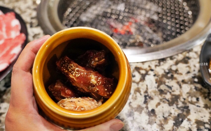 中壢燒肉吃到飽激推Oh ! Yaki!高CP值戰斧豬排 牛排學生也愛來。