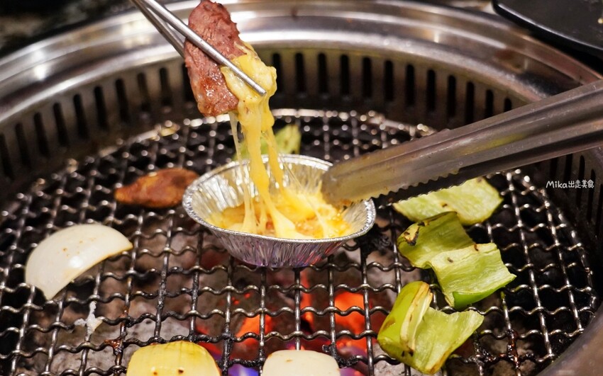 中壢燒肉吃到飽激推Oh ! Yaki!高CP值戰斧豬排 牛排學生也愛來。