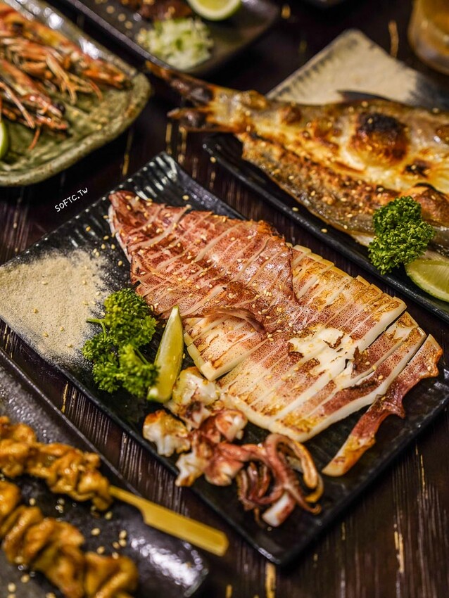 三重餐廳推薦「芳樂稷串燒居酒屋」三重美食適合聚餐平價串燒 - 軟西,遊記