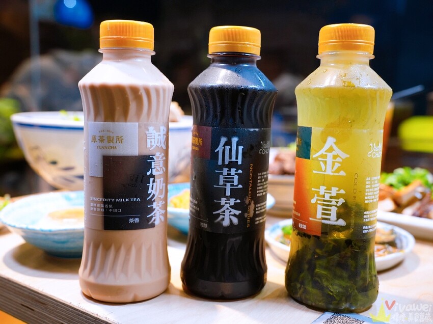 【牛山．牛肉麵．燒肉飯】平日開店前一小時就已大排長龍！現煮牛肉麵和超好吃的現烤燒肉飯～有夠銷魂的啦！