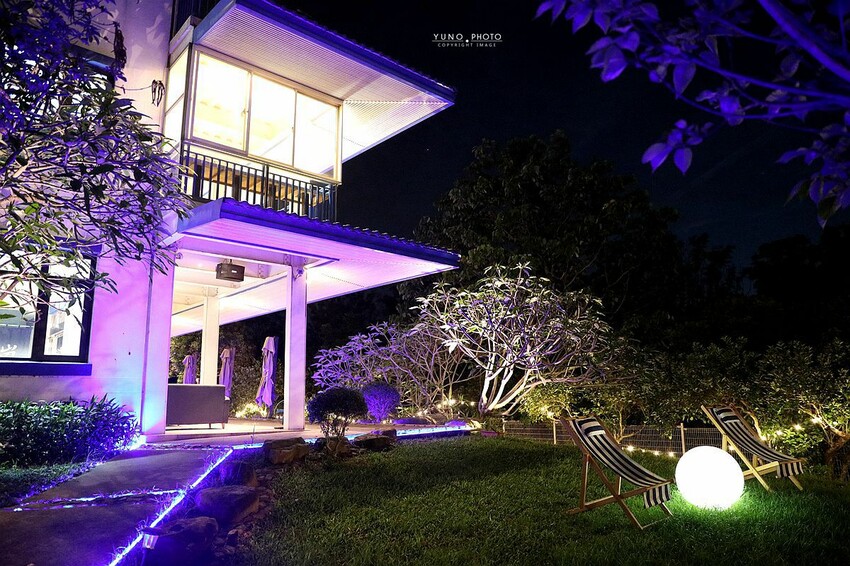 台中市大肚區秒飛希臘！隱居山林地中海風情藍白建築 一星級餐廳岩燒料理 不預約吃不到｜嵐會館(台中親子餐廳推薦、寵物