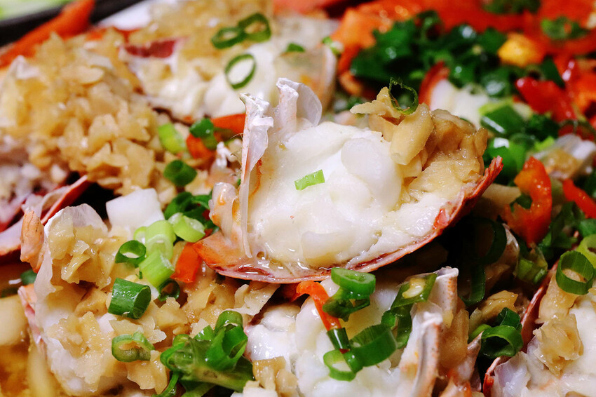 熱鬧滾滾的尾牙祭開跑囉〜宸軒園粵菜海鮮中興店,辦桌只要880