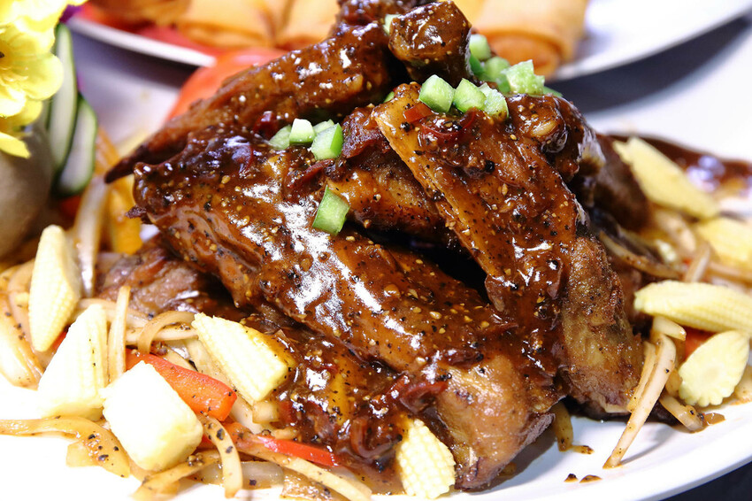 熱鬧滾滾的尾牙祭開跑囉〜宸軒園粵菜海鮮中興店,辦桌只要880