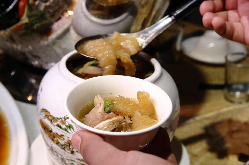 熱鬧滾滾的尾牙祭開跑囉〜宸軒園粵菜海鮮中興店,辦桌只要880