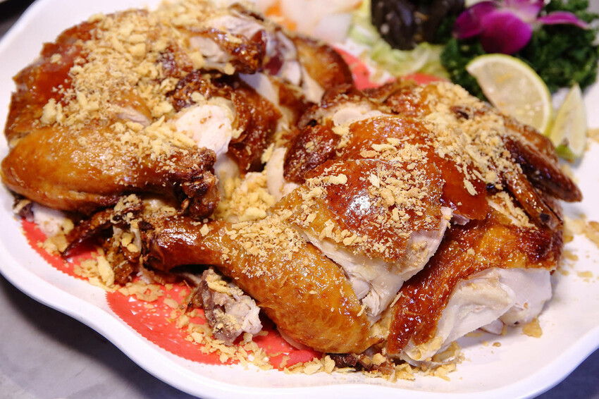 熱鬧滾滾的尾牙祭開跑囉〜宸軒園粵菜海鮮中興店,辦桌只要880