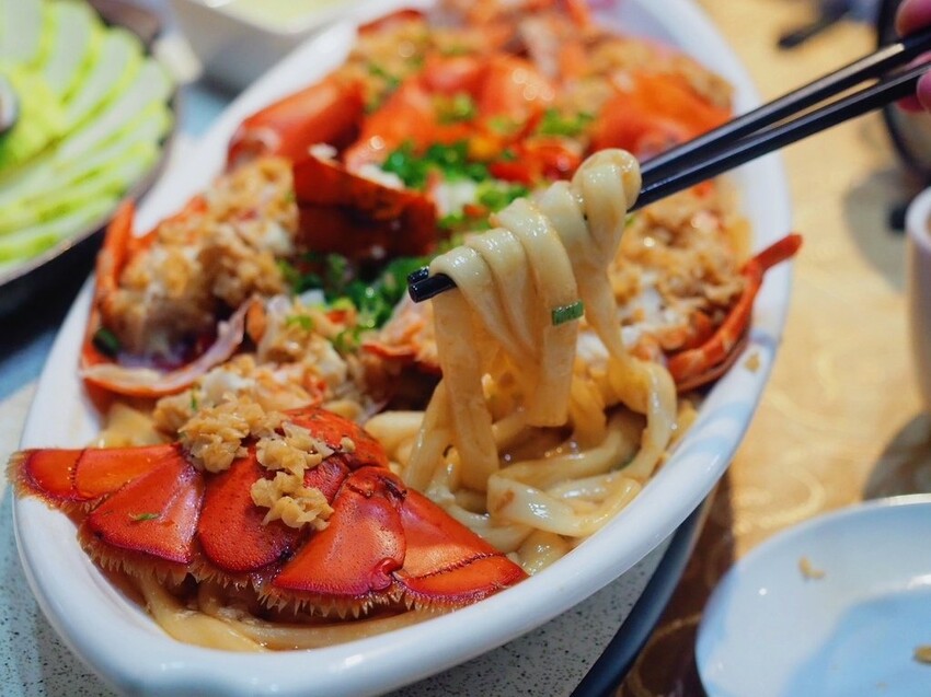 2025新北新店年菜推薦！宸軒園圍爐外帶首選，港式圍爐料理超澎派。