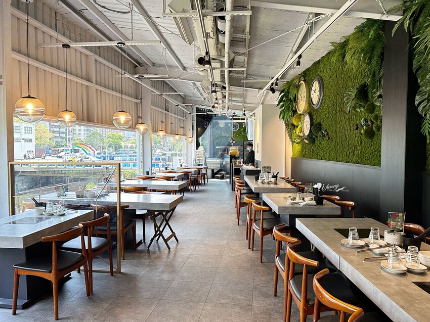 新北市新莊區22:02火鍋。樂活 新莊森林系景觀火鍋 當日壽星送等歲肉片