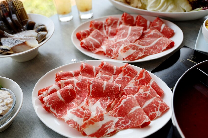 新北市新莊區22:02火鍋。樂活 新莊森林系景觀火鍋 當日壽星送等歲肉片