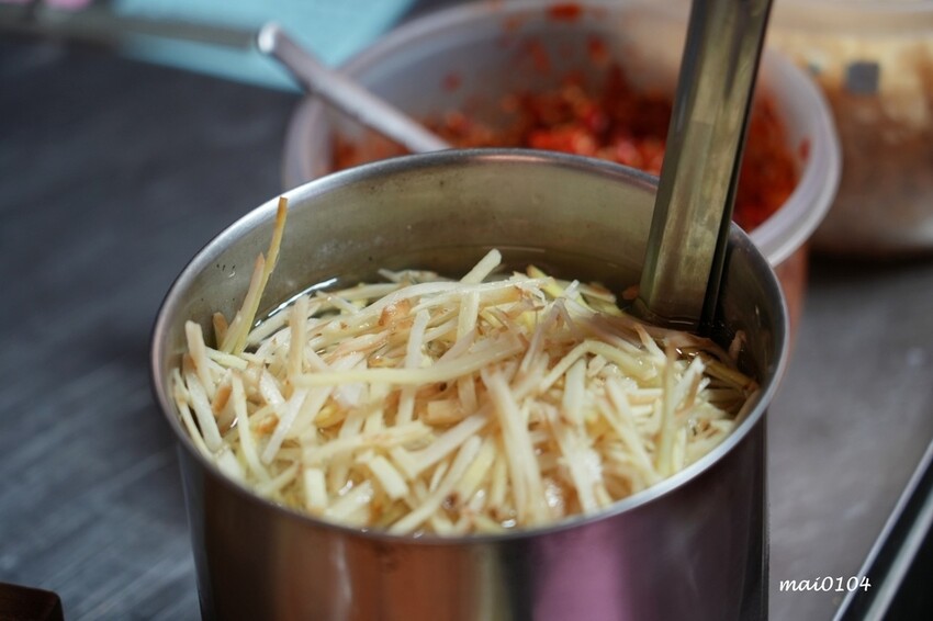 桃園市平鎮區文化生炒羊肉～晚上六點才營業的深夜食堂，鄰近平鎮／新屋交流道，一吃就愛上！