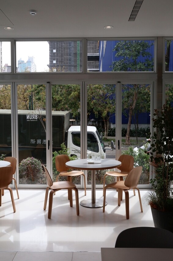 [ 台中美食 ] BRUN不然 文心森林店-ㄩㄐ台北人氣早午