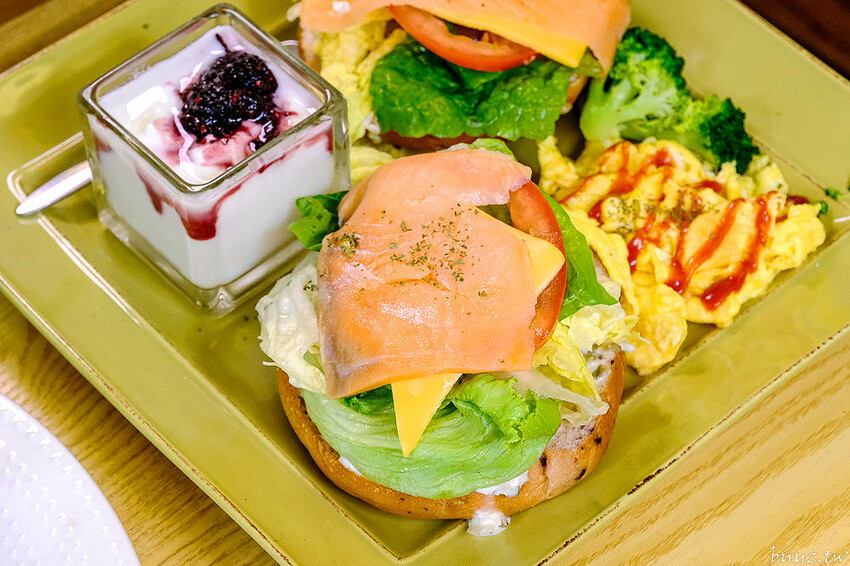 超隱密歐風咖啡館秘境，Lycka幸福手沖咖啡館全預約制靜謐氛圍，享用貝果早午餐、脆皮豬排配手沖咖啡！