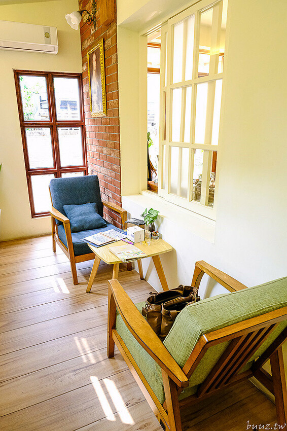 超隱密歐風咖啡館秘境，Lycka幸福手沖咖啡館全預約制靜謐氛圍，享用貝果早午餐、脆皮豬排配手沖咖啡！