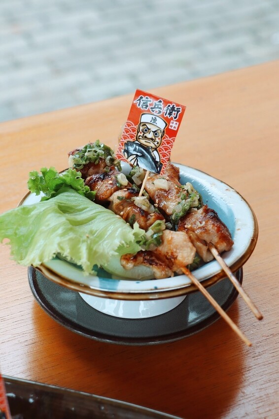 [ 台中美食 ] 信兵衛南門町目三代店-台中南區排隊美食 浮