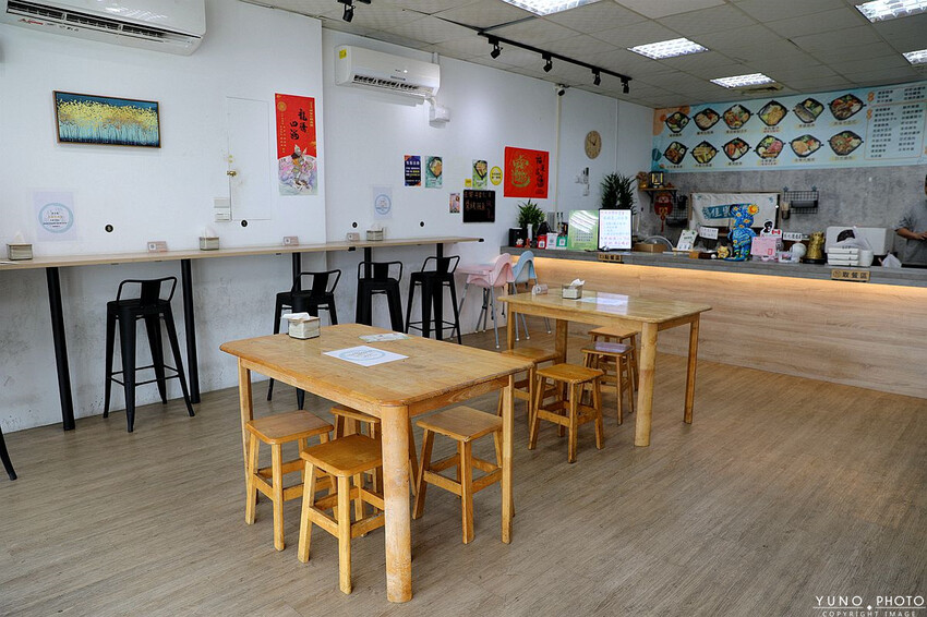 台中市南區用心製作的美味飯盒!激推人氣海陸雙拼 內用熱湯、飲料無限續