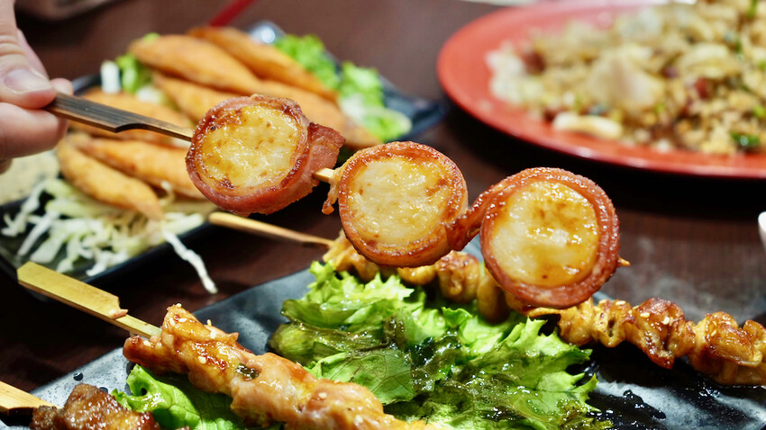 新北市汐止區[新北美食] 海神熱炒-汐止宵夜｜來自澎湖的海味，必點「紅新娘魚、澎湖小管」！