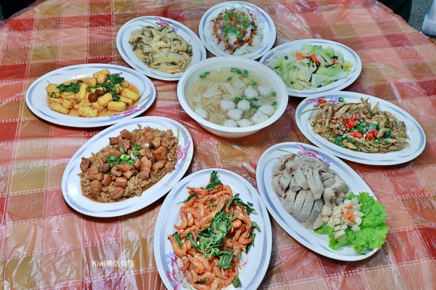 嘉義縣梅山鄉嘉義瑞里美食幼葉林餐廳｜預約制合菜紫藤花季必訪～166線道老字號餐廳