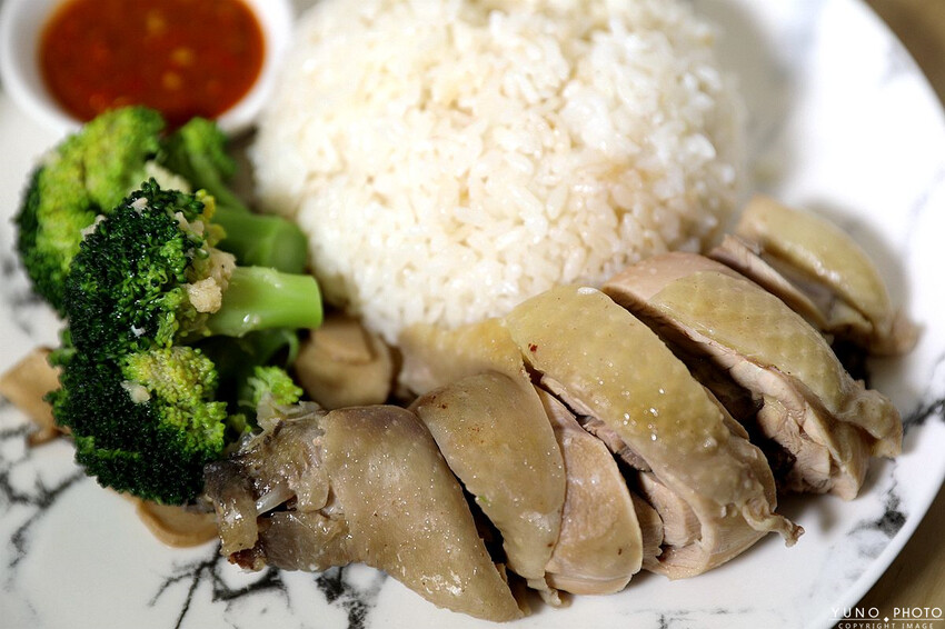 嘉義縣太保市嘉義隱藏版馬來西亞美食「濱城蝦麵、海南雞飯」必點 老闆是馬來西亞檳城人 平價大份量小吃