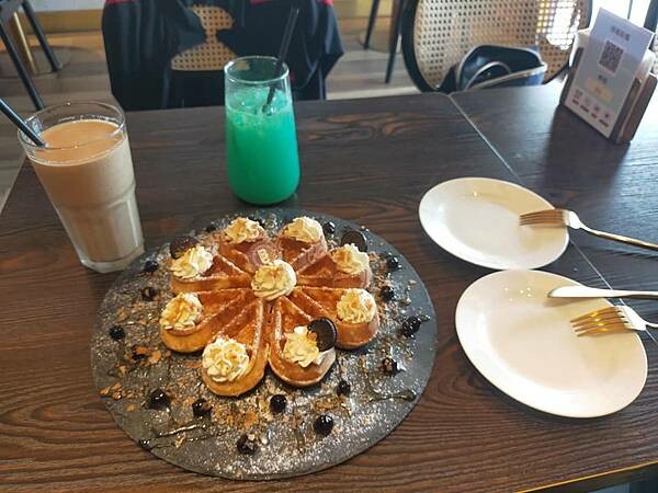 彰化鹿港Bar Cafe咖啡吧~網美風~閨蜜~約會~家人聚會