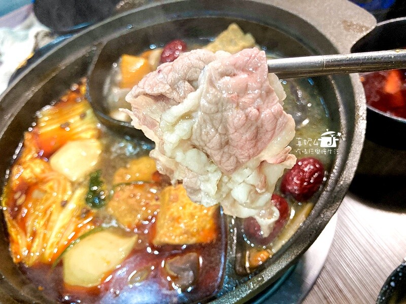 新北市新店區新店吃到飽│森師兄重慶火鍋$329起吃到飽,一個人獨享的麻辣鴛鴦火鍋(附菜單.停車.低銷)