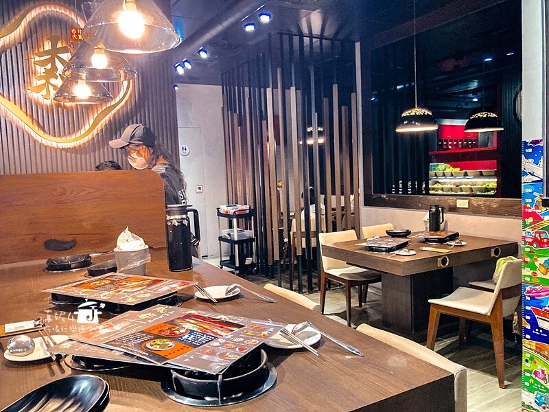 新北市新店區新店吃到飽│森師兄重慶火鍋$329起吃到飽,一個人獨享的麻辣鴛鴦火鍋(附菜單.停車.低銷)