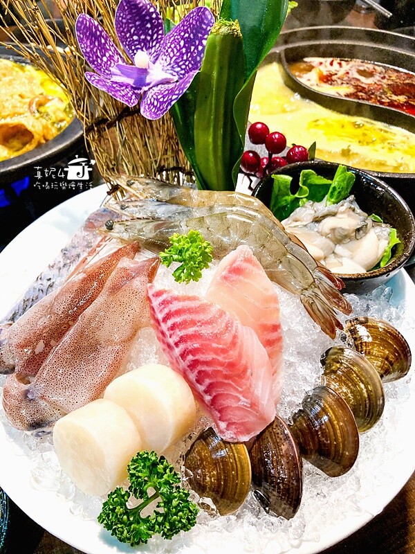 新北市新店區新店吃到飽│森師兄重慶火鍋$329起吃到飽,一個人獨享的麻辣鴛鴦火鍋(附菜單.停車.低銷)