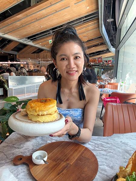 「台北美食」大巨蛋聚餐推薦 成真咖啡 誠品松菸「信義區咖啡廳