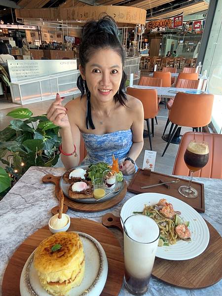 「台北美食」大巨蛋聚餐推薦 成真咖啡 誠品松菸「信義區咖啡廳