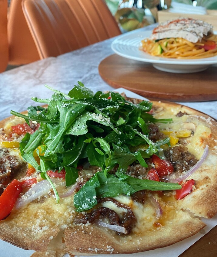 台北市信義區#我來開箱 🍓🫘成真咖啡松菸誠品店 ｜開心果草莓大福