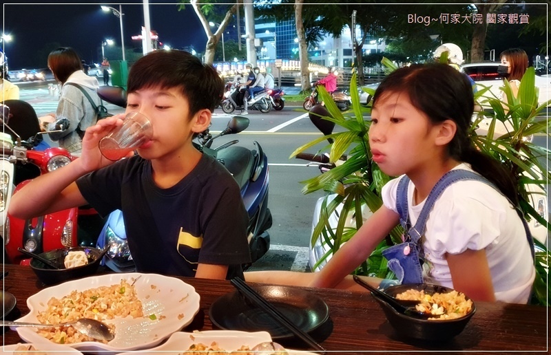 高雄東京酒場100元熱炒中華料理+日式燒烤海鮮(愛河旁美食) 19.jpg