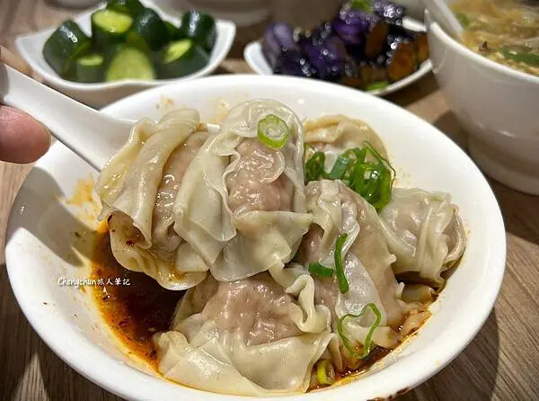 新北市永和區美食【小本經營】平價鼎泰豐 !?