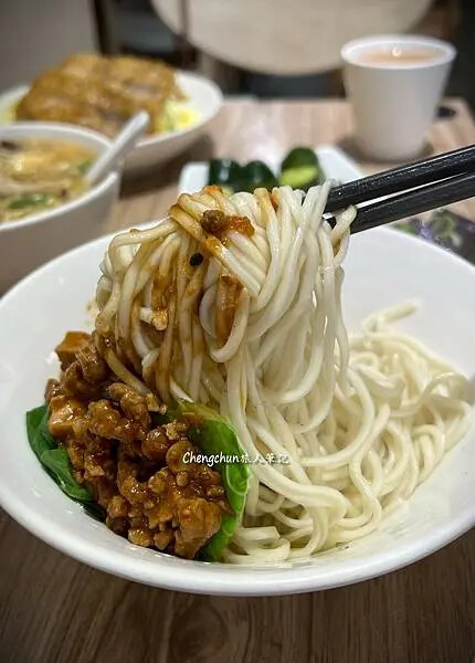 新北市永和區美食【小本經營】平價鼎泰豐 !?