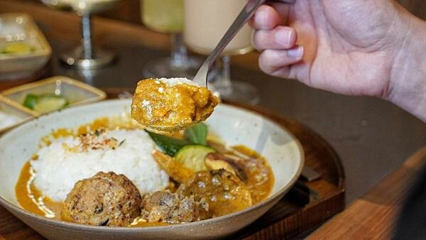 LINE_ALBUM_茶嶋咖哩 二傻夫婦_240901_8.jpg