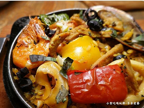 西班牙海鮮臘腸烤飯升及B套餐 -左巴好室好事 (4).jpg