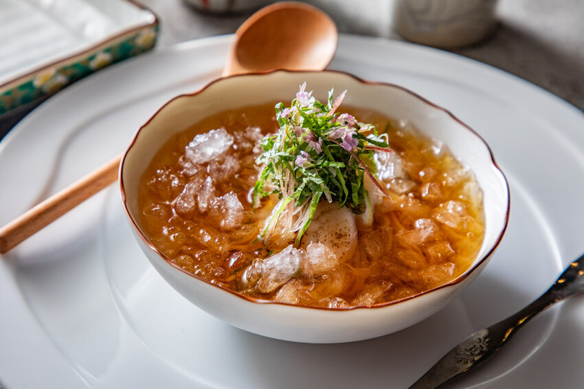 桃園市桃園區宗初食堂日式無菜單料理桃園店|最強日式無菜單料理強勢插旗桃園!活龍蝦、鮑魚等頂級食材十道無菜單料理只