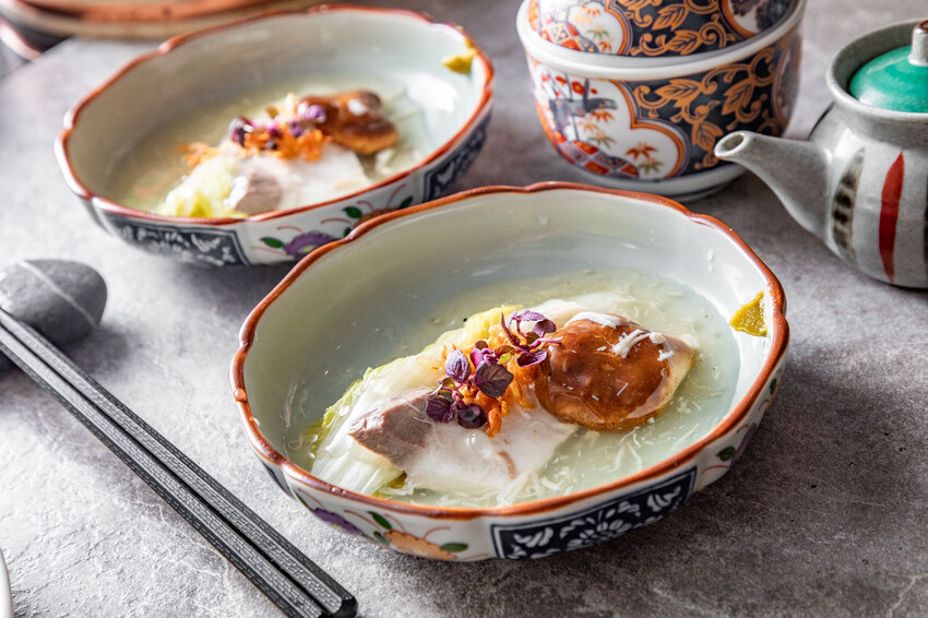 桃園市桃園區宗初食堂日式無菜單料理桃園店|最強日式無菜單料理強勢插旗桃園!活龍蝦、鮑魚等頂級食材十道無菜單料理只