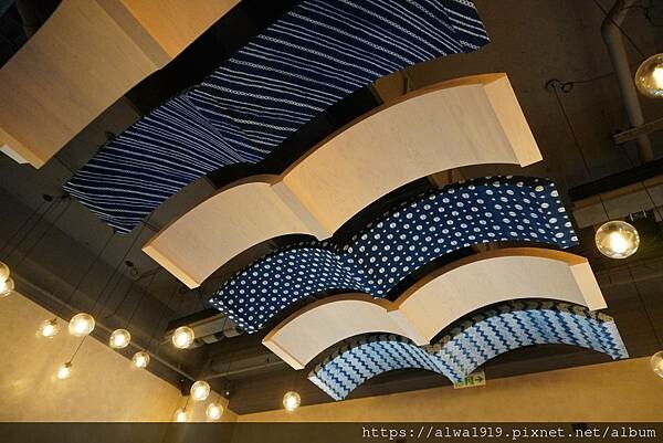 「桃園無菜單料理包廂」1380元就可以吃到活體龍蝦、宗初食堂