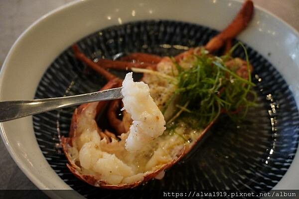 「桃園無菜單料理包廂」1380元就可以吃到活體龍蝦、宗初食堂