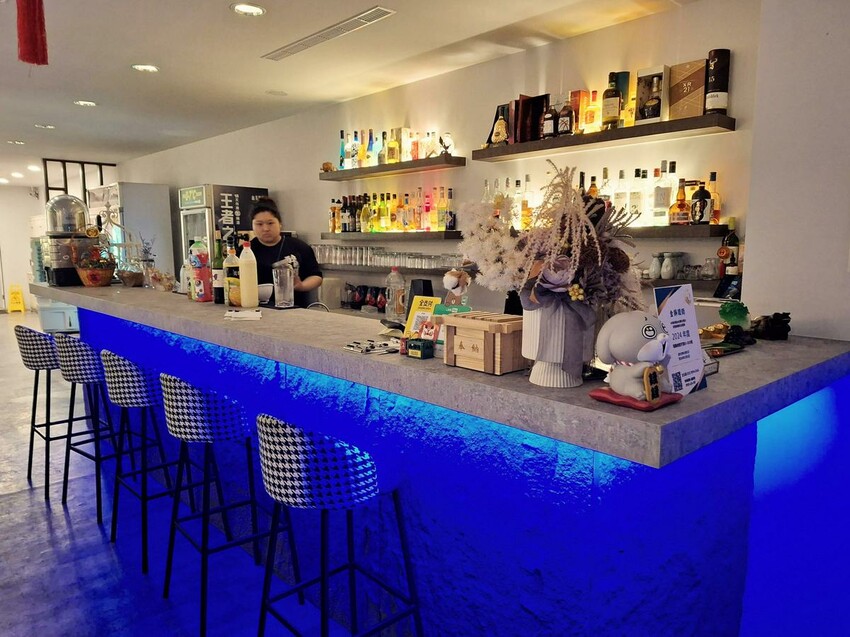 【美食】「醉焉樓」中式快炒、日式串燒,汐止餐酒館推薦、汐止聚 【美食】「醉焉樓」中式快炒、日式串燒,汐止餐酒館推薦、汐止聚