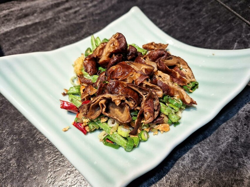 【美食】「醉焉樓」中式快炒、日式串燒,汐止餐酒館推薦、汐止聚 【美食】「醉焉樓」中式快炒、日式串燒,汐止餐酒館推薦、汐止聚