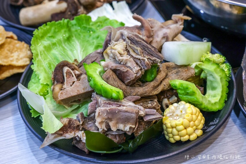 新北市三峽區【三峽北大餐廳】耀武羊威羊肉爐，菜單599元羊肉爐自助吃到飽推薦