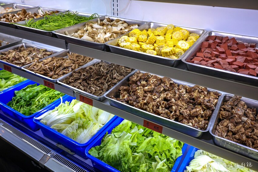 新北市三峽區【三峽北大餐廳】耀武羊威羊肉爐，菜單599元羊肉爐自助吃到飽推薦