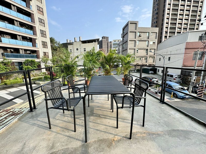 桃園市桃園區桃園咖啡館｜荒 yermo．野陌工作室的「廢墟」獨特魅力。（桃園新店）