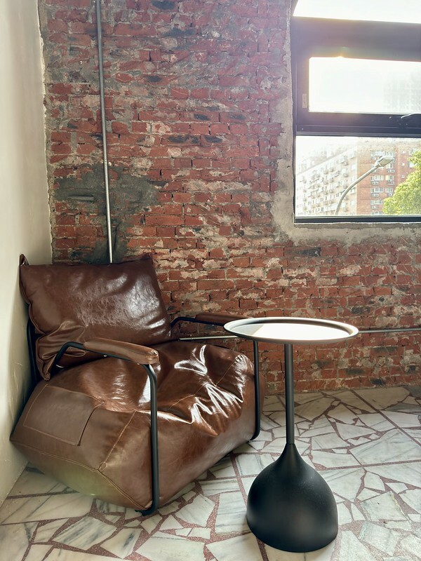 桃園市桃園區桃園咖啡館｜荒 yermo．野陌工作室的「廢墟」獨特魅力。（桃園新店）