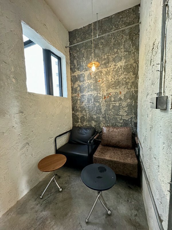 桃園市桃園區桃園咖啡館｜荒 yermo．野陌工作室的「廢墟」獨特魅力。（桃園新店）