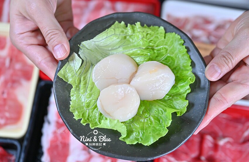 台中火鍋吃到飽,平日午餐358元起就有肉肉吃到飽,鬥牛士二鍋台中 @Nini and Blue 玩樂食記