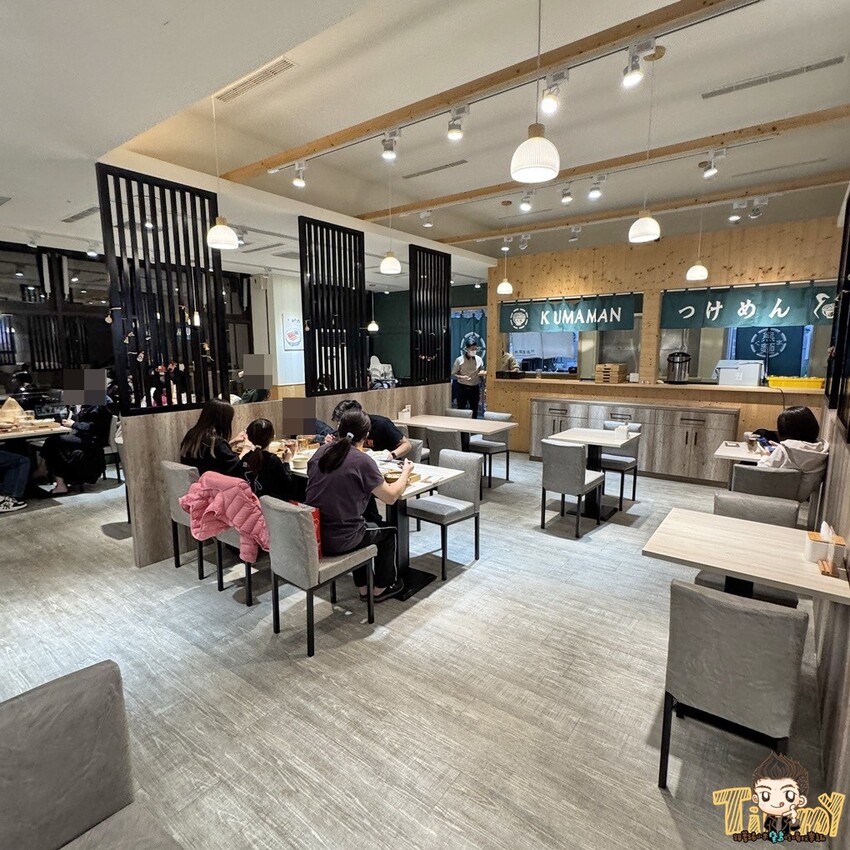 新竹縣竹北熊麵製造所。 全台獨創乾濕兩吃沾醬的創意麵食！ 超推QQ肥瘦黃金比例的焢肉！ (菜單營業時間地址電話) - 跟著踢小米吃喝玩樂趣